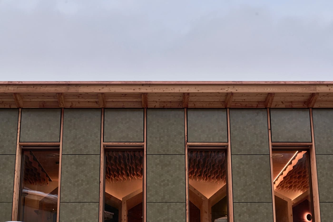 Gekleurde gevelpanelen Hotel Laudinella | Colored facade panels Hotel Laudinella | Farbige Fassadenpaneele Hotel Laudinella | Solarix