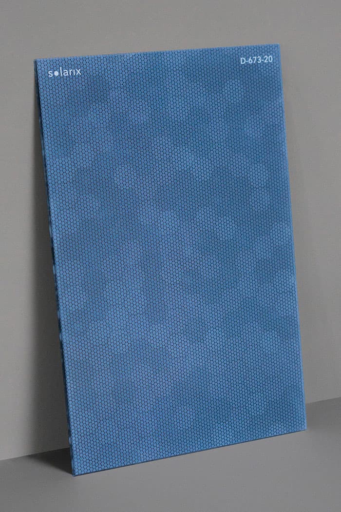 Melange van blauwe tinten gekleurd zonnepaneel D-673 | Solarix